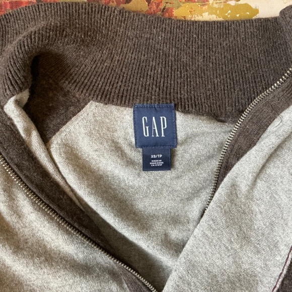 GAP - Wool Blend Colour Block Zip Cardigan Sweater. - Picture 5 of 10